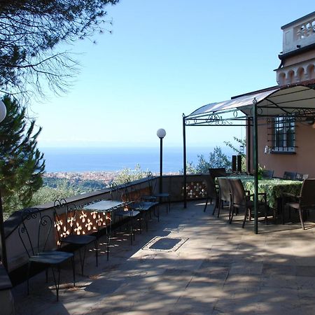 Villa Rocca Leivi Buitenkant foto
