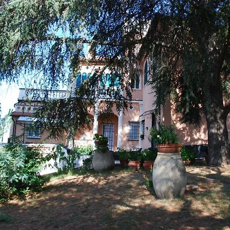 Villa Rocca Leivi Buitenkant foto