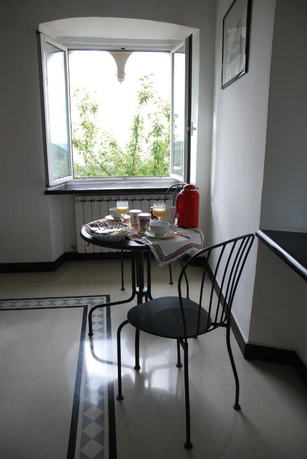 Villa Rocca Leivi Buitenkant foto