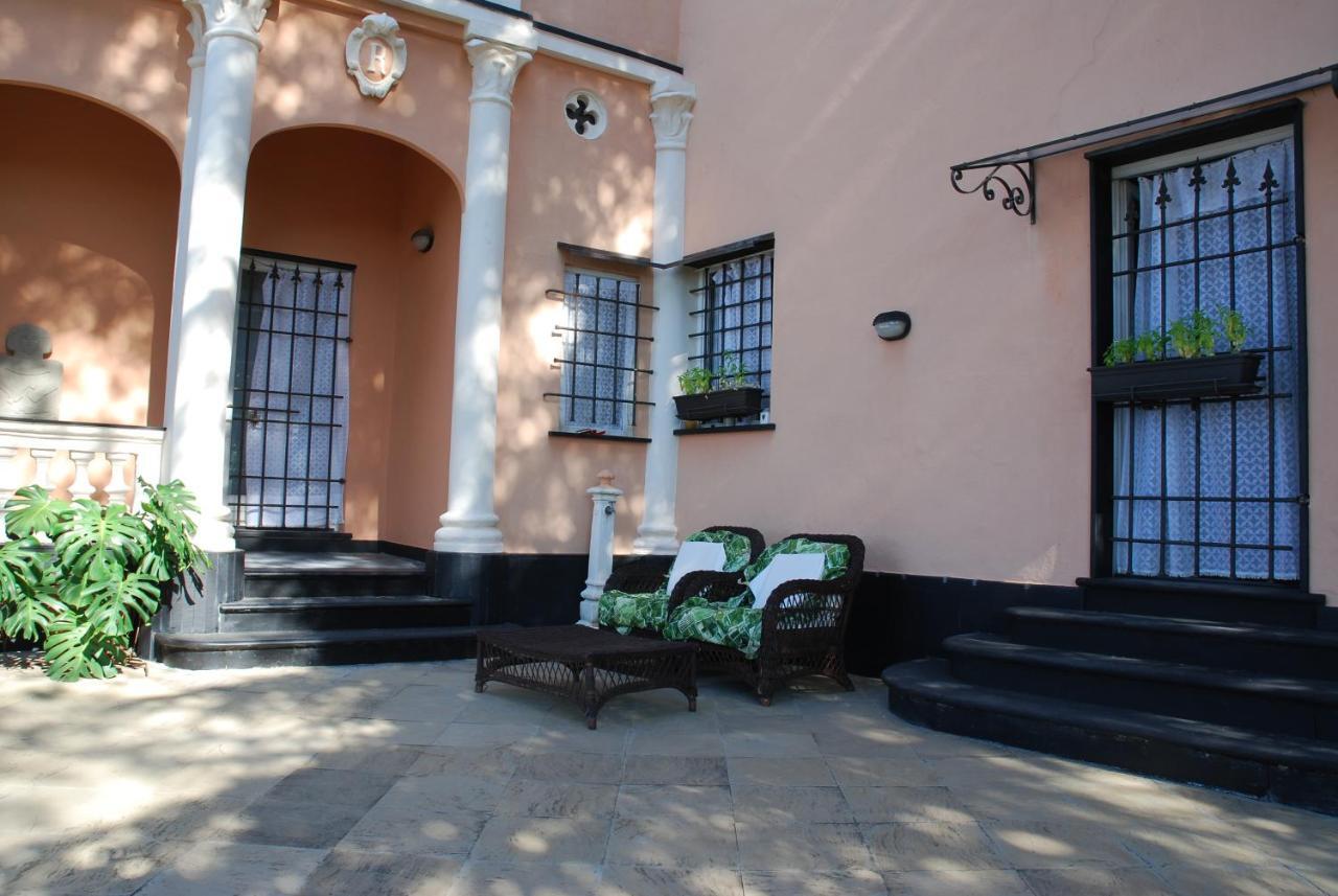 Villa Rocca Leivi Buitenkant foto