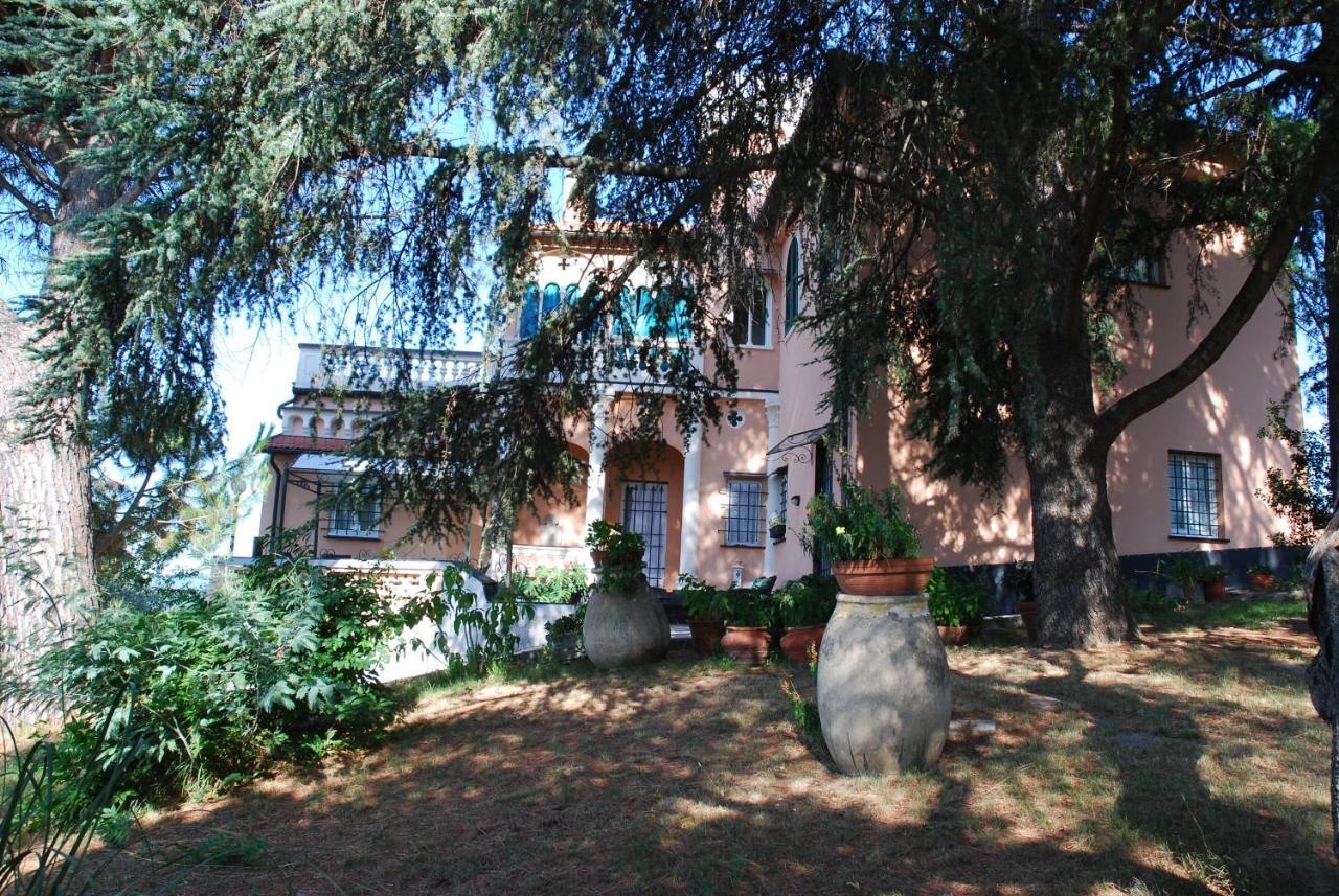 Villa Rocca Leivi Buitenkant foto